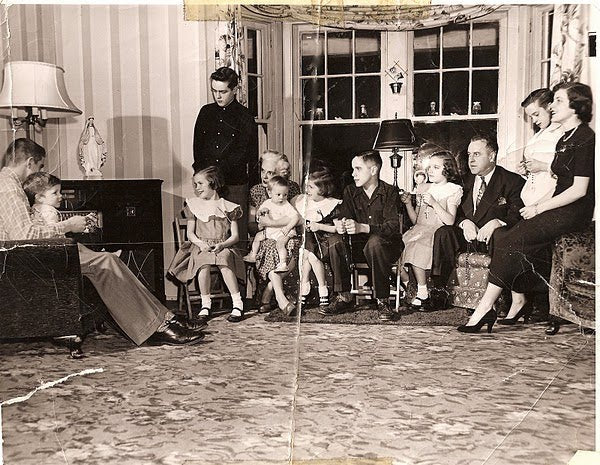 A Rosary Rhythm: Finding Peace in the Chaos of Family Life